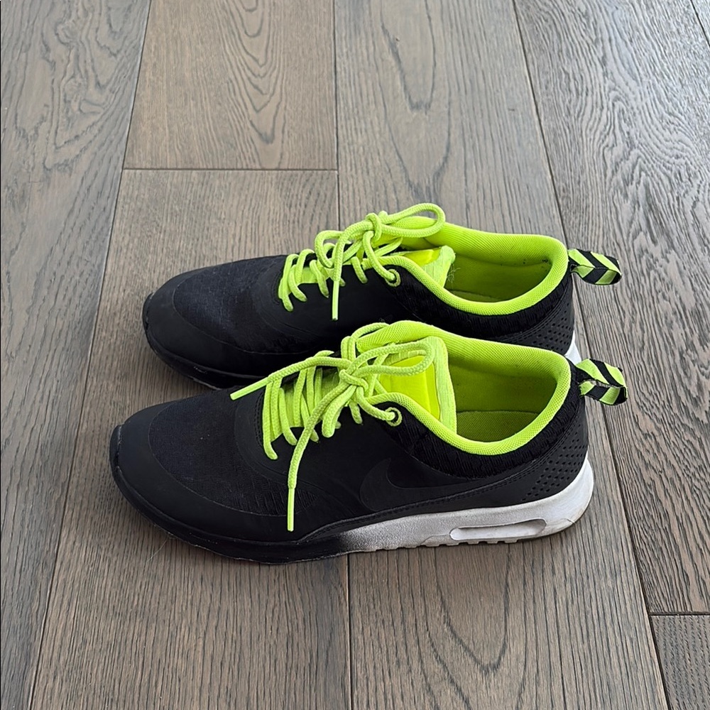 Nike Black and Neon Green Sneakers
